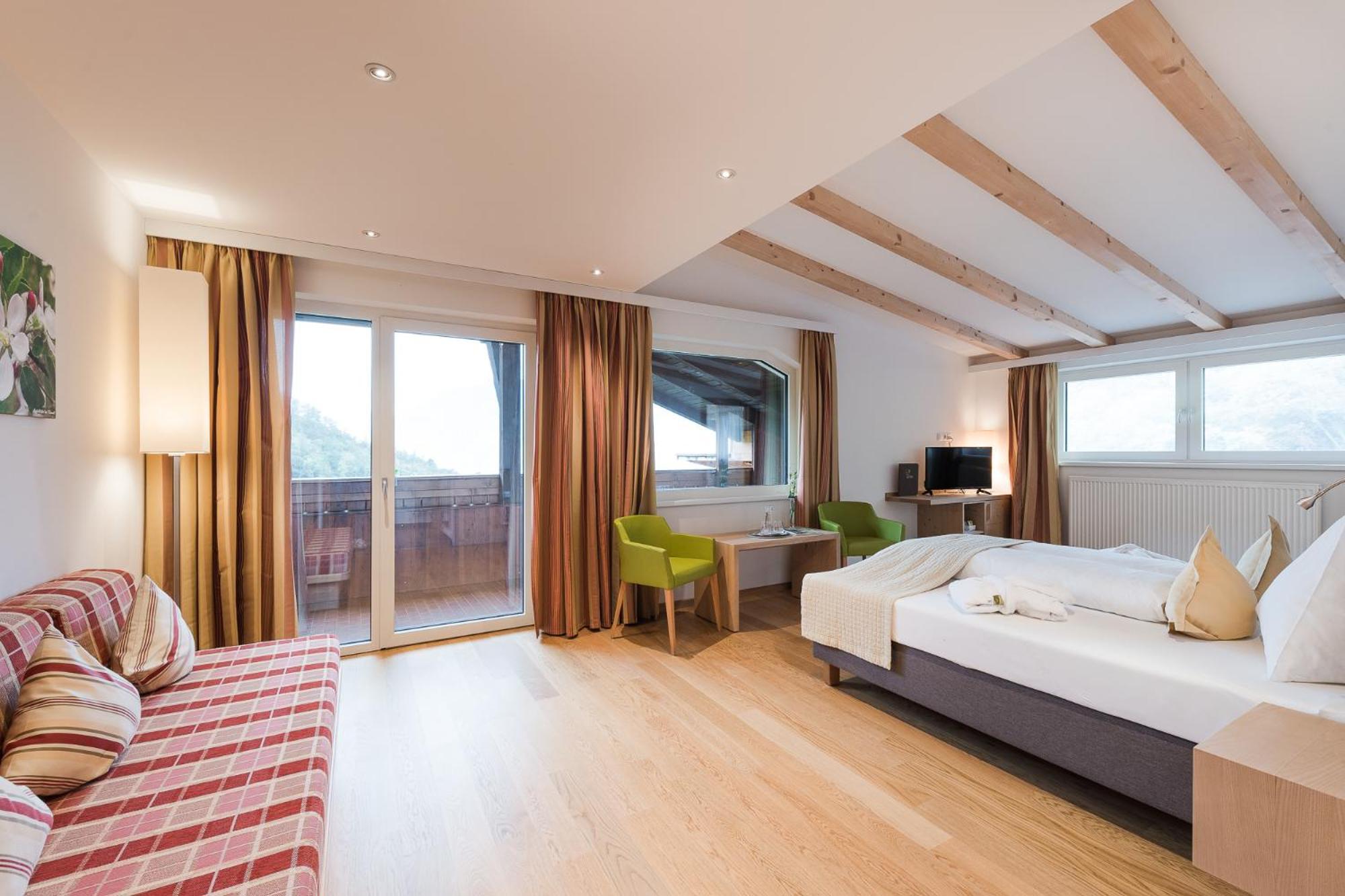 Hotel Kiendl Schenna Pokoj fotografie