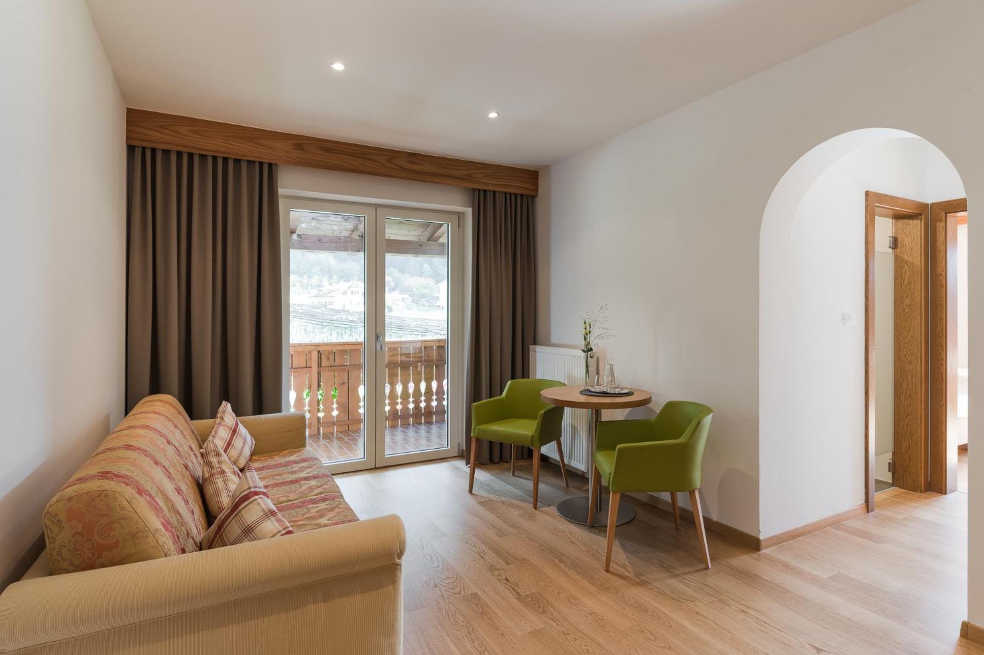 Hotel Kiendl Schenna Pokoj fotografie